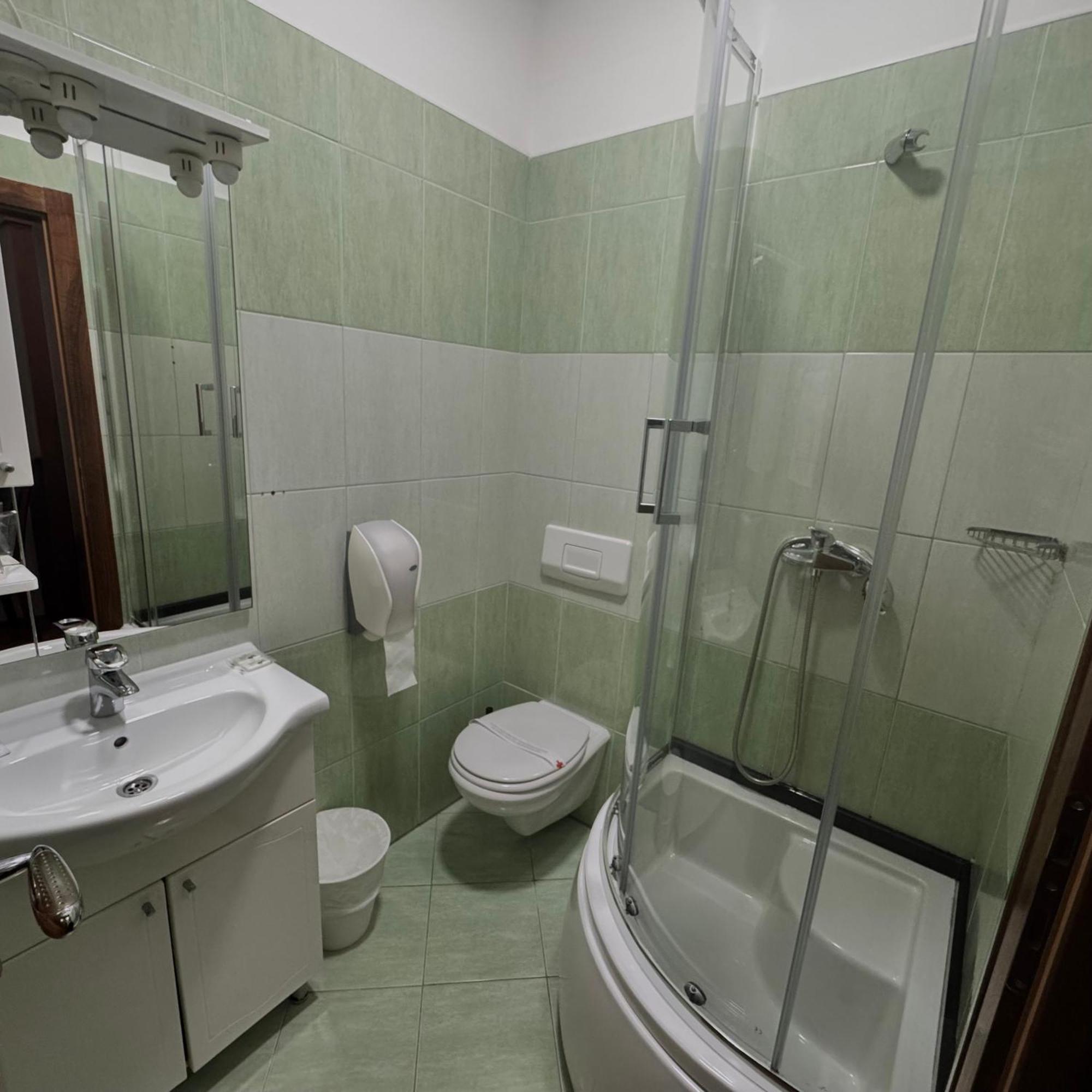 Hotel Paviljon Bihac Luaran gambar